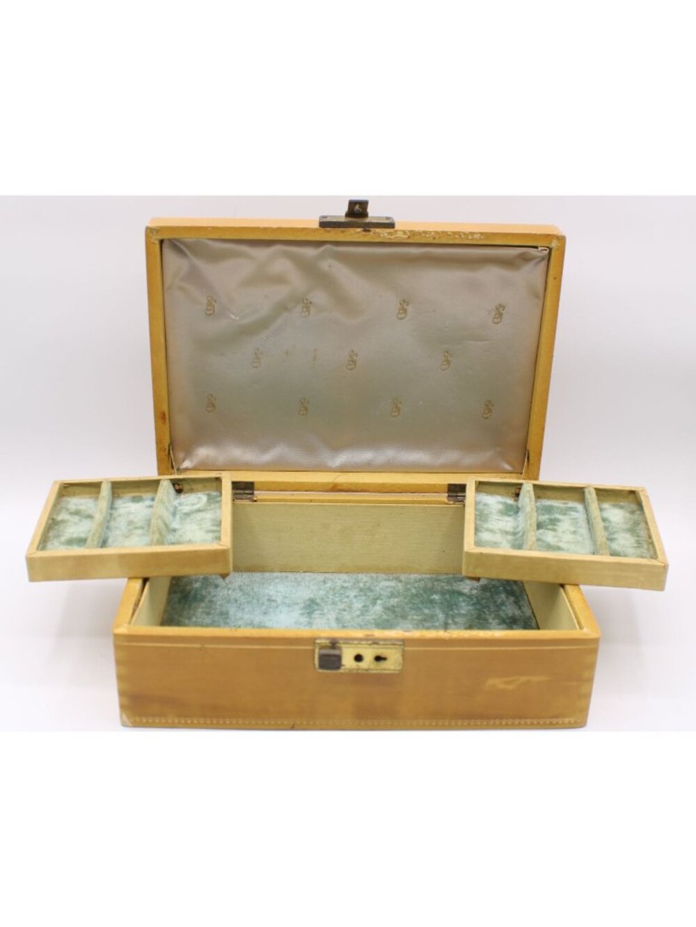 Vintage Jewelry Box Swing Out Trays Green Velvet Lined Storage Chest Organizer
